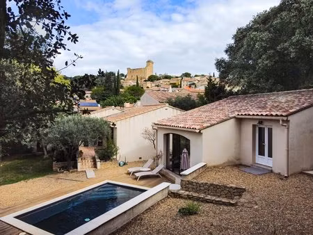châteauneuf-du-pape — villa rénovée avec piscine et gîte indépendant  à deux pas du...