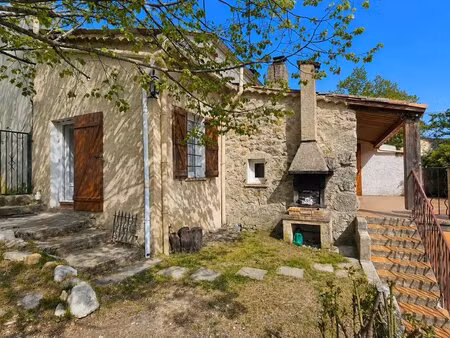 maison de campagne jardin clos et garage