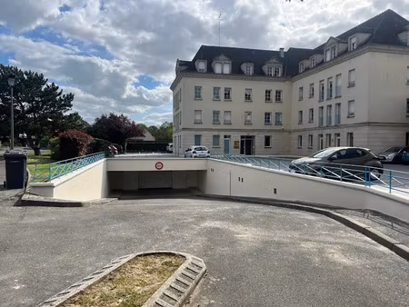 vente parking 17 m² à senlis (60300)  22 000 €