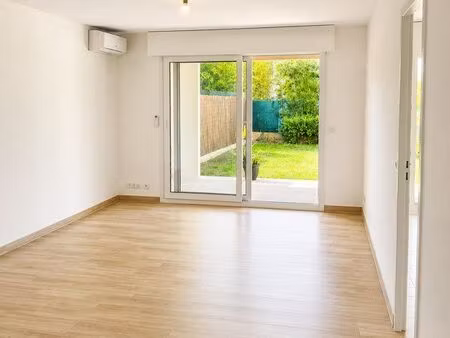 vente 2 pieces rdj avec piscine et garage - produit rare