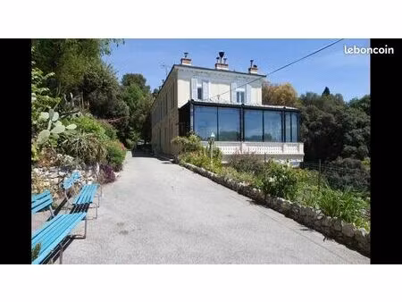 nice gairaut – 130 m² + jardin 1200 m² – 2 appartements