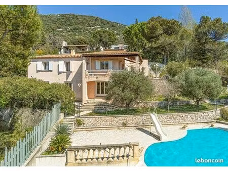 villa individuelle  5 minutes de monaco