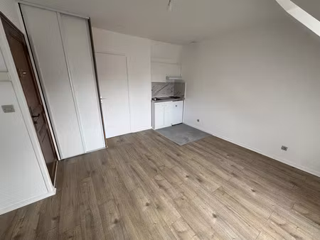 location appartement 1 pièce 16 m² à houilles (78800)  560 €