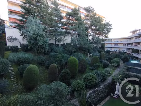 location meublée appartement 1 pièce 20.88 m² à le cannet (06110)  680 €