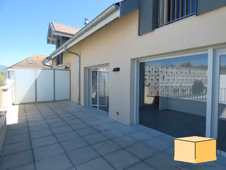 3 pièces duplex avec garage et terasse dans résidence récente