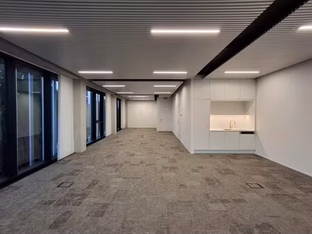 bureaux à louer à gruuthusestraat 6 tielt (rbv95092)