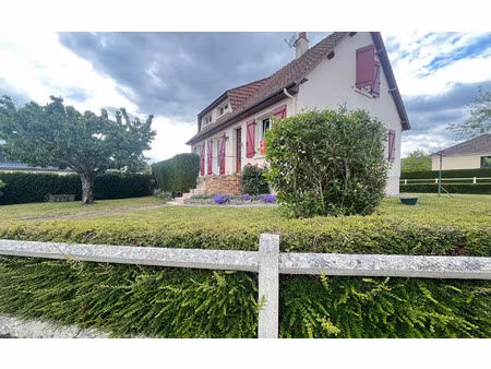 maison valframbert m² t-6 à vendre  189 000 €