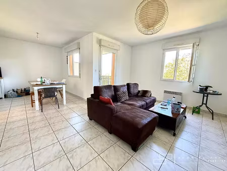 location appartement 3 pièces 70 m² à auch (32000)