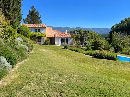 la provence authentique dans un panorama exceptionnel.