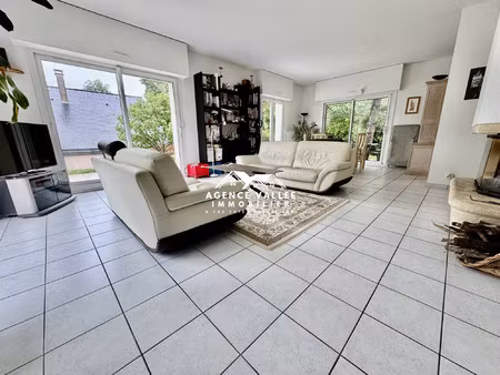 maison lumineuse et spacieuse 4 chambres