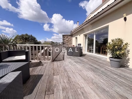 maison familiale 168 m2 aux volumes généreux - basse indre