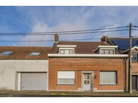 te renoveren gezinswoning te koop aalbeke/kortrijk