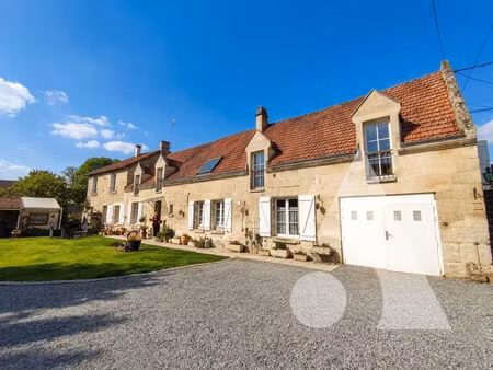 longère 5 chambres + gîte 2 chambres + dépendances
