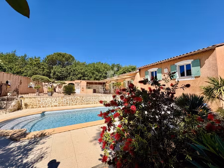 maison t5 st anastasie
