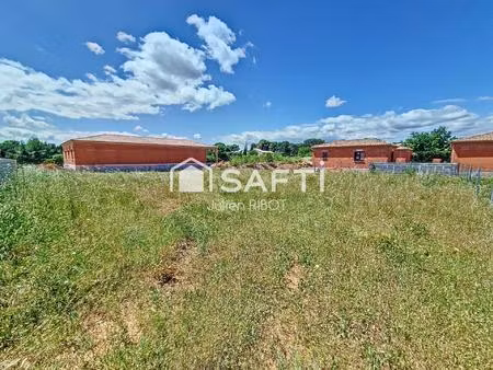 terrain construtible viabilisé 983 m²