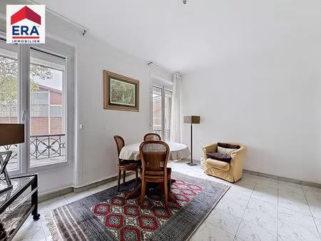 a vendre - 2 pieces - rue moliere
