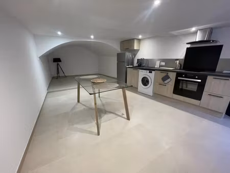 location meublée appartement 2 pièces 40.35 m² à jouques (13490)  715 €