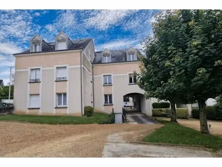 a vendre appartement type 2 avec parking et cave a tours nord