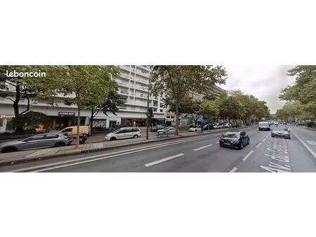 local commercial 58 m² paris