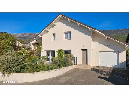 maison individuelle récente – hors lotissement – quartier d’allemogne / thoiry – vue montb
