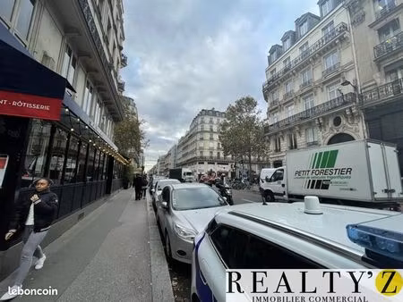 local commercial 231 m²