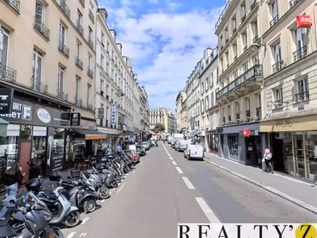 local commercial 235 m²