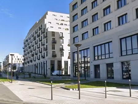 local commercial 97 m²