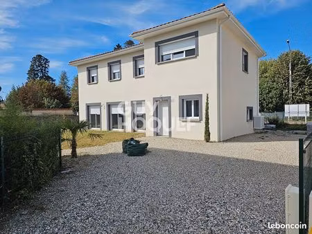 bureaux 183 m² beynost