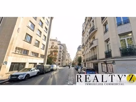 local commercial 170 m²