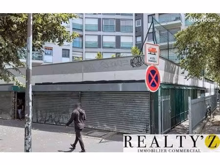 local commercial 150 m²