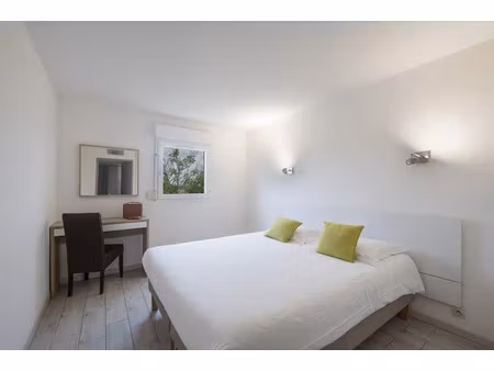 location meublée appartement 2 pièces 35 m² à puyricard (13540)  1 100 €