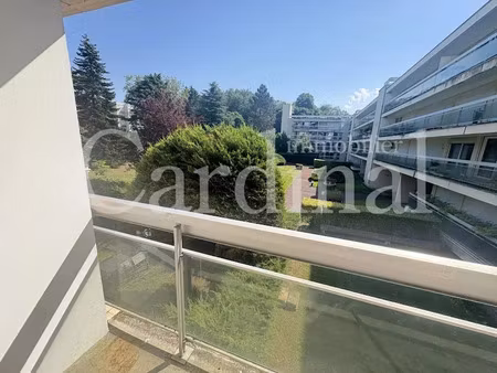 location appartement 3 pièces 83 m² à bailly (78870)  1 795 €