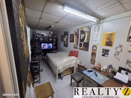 local commercial 72 m²