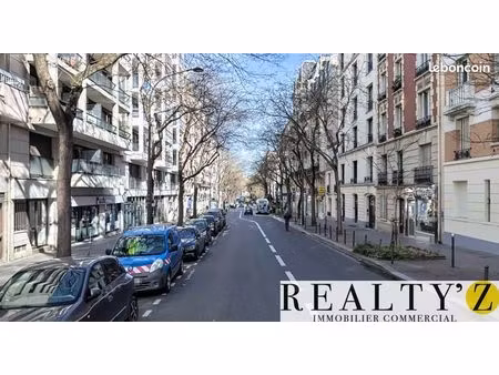local commercial 80 m²