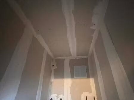 location cave rue de la pierre levée - 75011