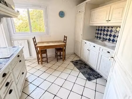 appartement 3 pièces 80 m²