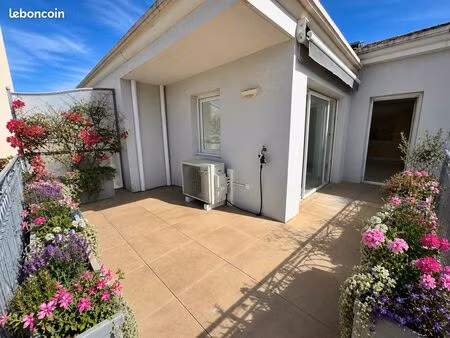 appartement t3 garage centre hyères 83400