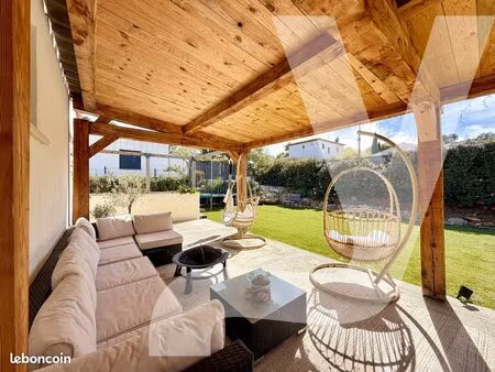 villa 4 pièces 87 m²