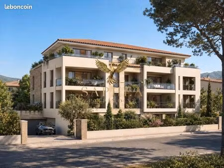 terrain 550 m² brignoles