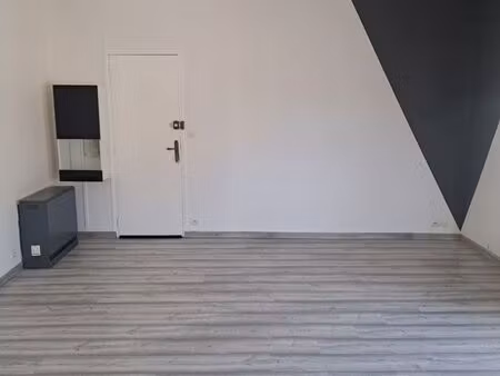 studio 30.44m2