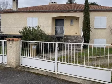 location maison 4 pièces 143 m² à albi (81000)  1 000 €