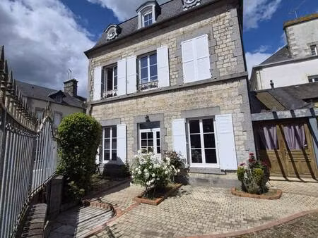 maison de ville à vendre