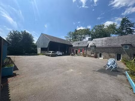 location maison à saint-ségal (29590) : à louer / 166m² saint-ségal