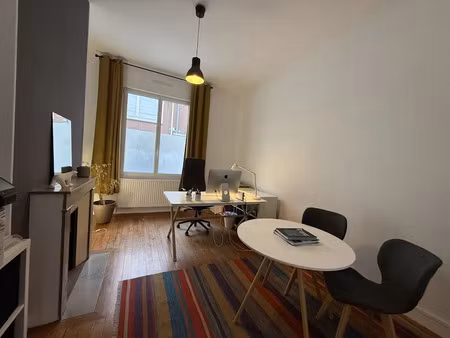 location locaux professionnels 4 pièces 52 m² à amiens (80000)  1 000 €