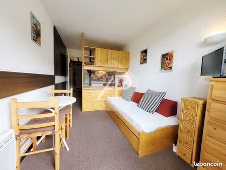 studio 1 pièce 15 m²