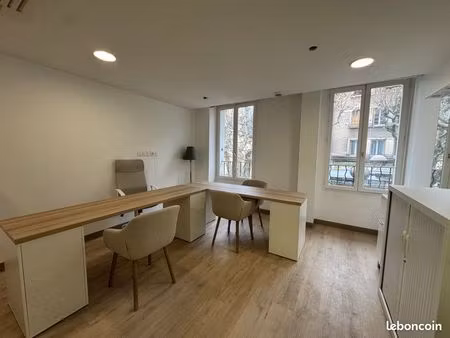 ? bureau en location - 450/mois c.c. - boulevard gassendi