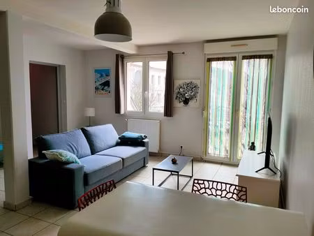 location appartement f2 43m2