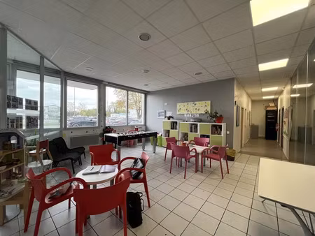 location locaux professionnels 0 pièces 780 m² à amiens (80000)  6 550 €