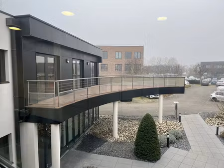 location locaux professionnels 0 pièces 236 m² à entzheim (67960)  2 759 €