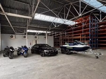stockage sécurisé véhicules – auto  moto  quad  jet-ski – proche beauvais